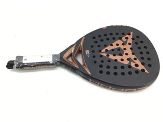 pala de padel wilson bela