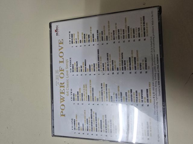 Power of Love: 64 Canciones Románticas