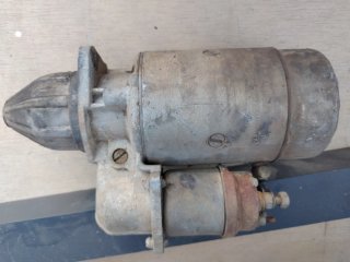 UAZ-469 Hunter:   gasolina 1998 Repuesto usado