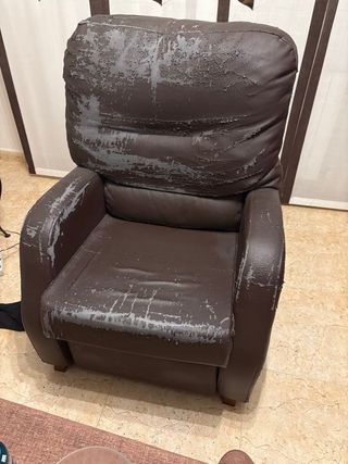 Sillón relax marrón - piel sintética lo regalo