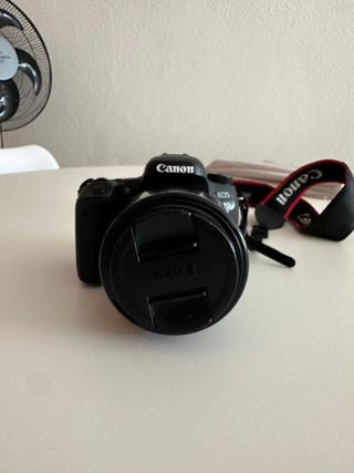 Canon EOS 77D - Ótima estado - negociável 