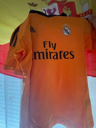 Camiseta Real Madrid niño naranja
