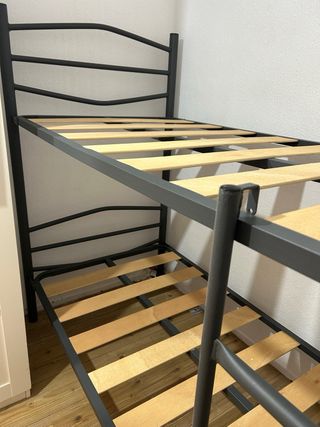 Litera metálica gris - 2 camas