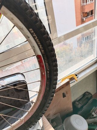 Bicicleta montaña Moonraker 18" 
Incluye siicons