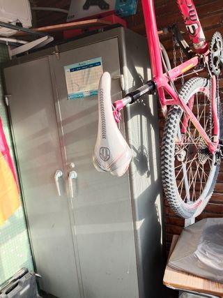 Bicicleta montaña Moonraker 18" 
Incluye siicons