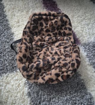 Mochila peluche leopardo