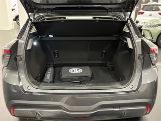 MG MG4 64kWh Luxury