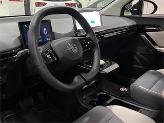 MG MG4 64kWh Luxury