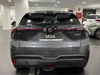 MG MG4 64kWh Luxury
