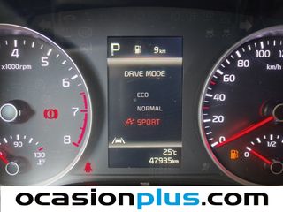 Kia Stonic 1.0 T-GDi MHEV Drive DCT 88 kW (120 CV)