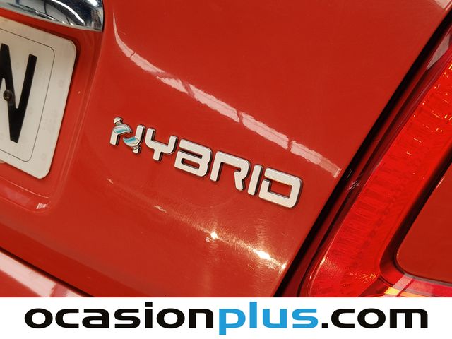 Fiat 500 1.0 Hybrid Dolcevita 51 kW (70 CV)