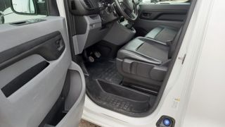 PEUGEOT Expert Furgón Pro 1.5 BlueHDi 120 S&S Standard
