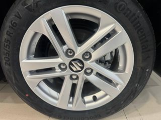 Suzuki Swace 1.8 GLE Hybrid