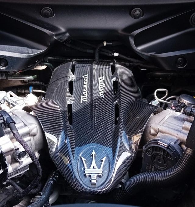 Maserati MC20 V6 630CV Gasolina RWD