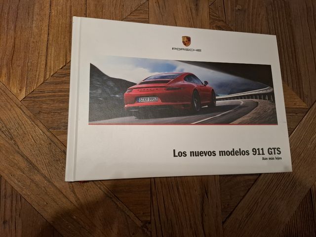 Catálogo Porsche 911 GTS
