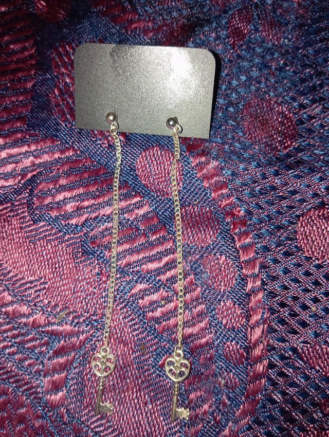 bisuteria:collares,pulsera,pendientes,etc.