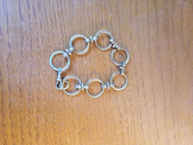 bisuteria:collares,pulsera,pendientes,etc.