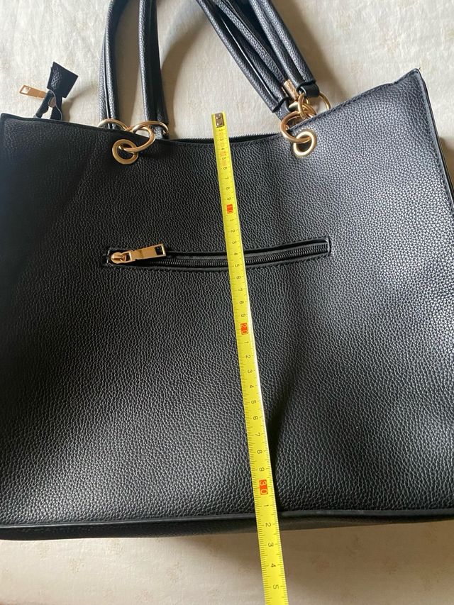 Borsa  nera similpelle come nuova