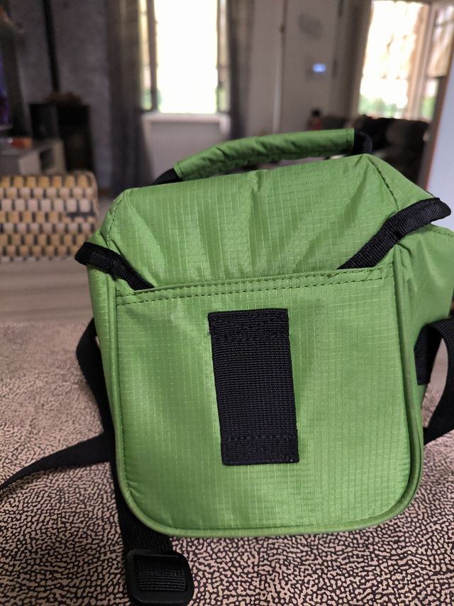 Tracolla Invicta ideale per macchina fotografica