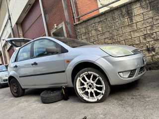 Llantas 17" 4x108  faltan pintarlas