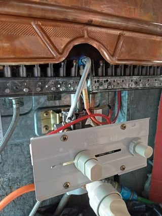 Calentador Junkers  W400-2 KV1 P31