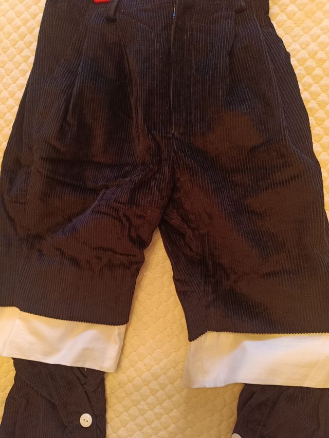 Traje regional niño - Rojo y Negro