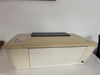 Impresora HP Deskjet 2542 beige