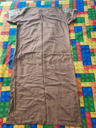 Vestido egipcio marrón