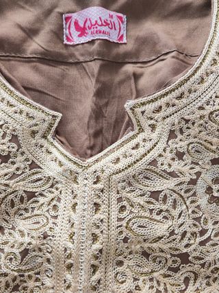 Vestido egipcio marrón