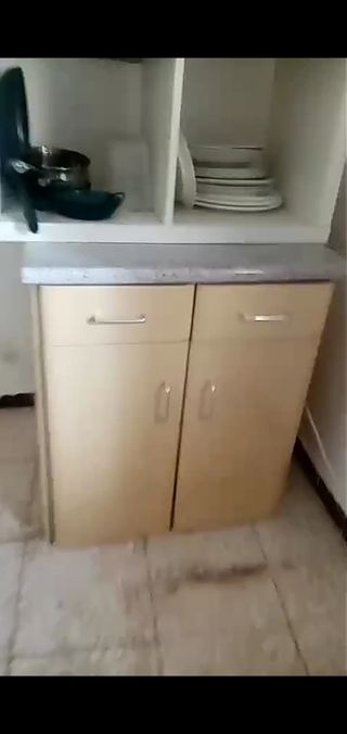 Mueble de madera beige
Tengo 2 que van a conjunto