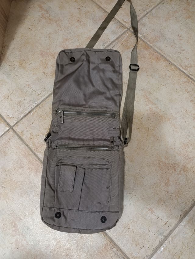 Borsello Roncato beige