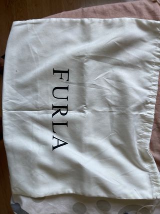 Bolso Furla Metrópolis rojo