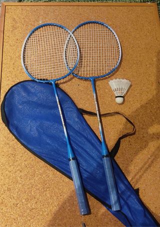 2 Raquetas bádminton + funda + 1 pluma