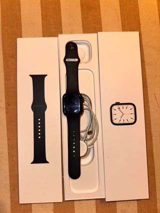 Apple Watch Series 7 - 41mm midnight Alu Mid Sport