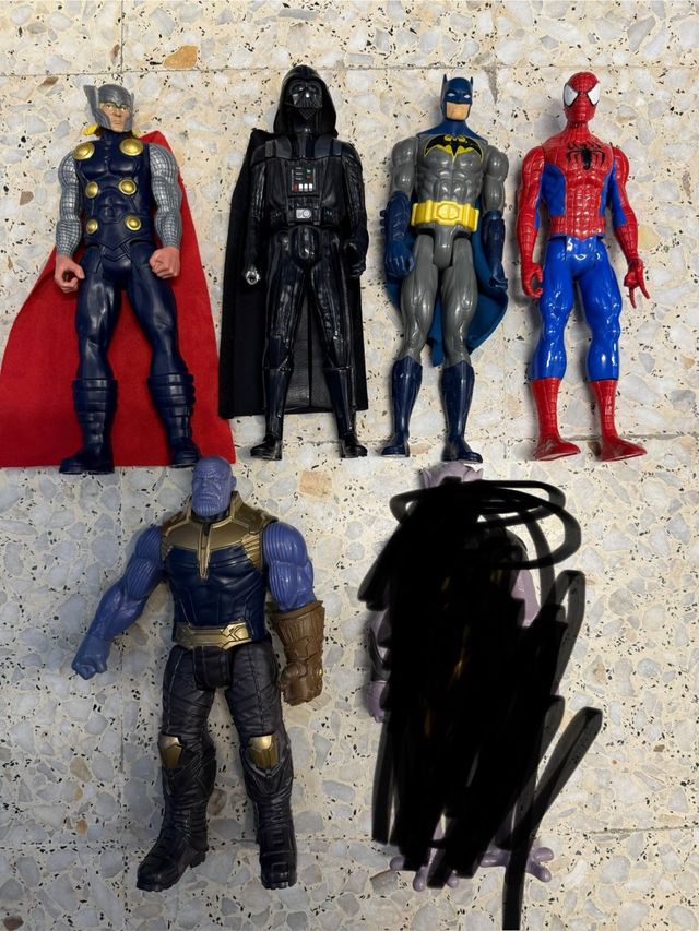 5 figuras acción: Marvel, DC, Star Wars