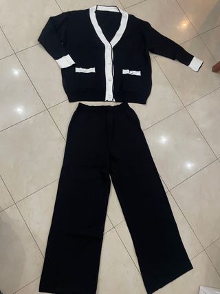 Completo maglia pantaloni donna