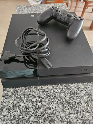 PS4 (PlayStation 4) - consola negra