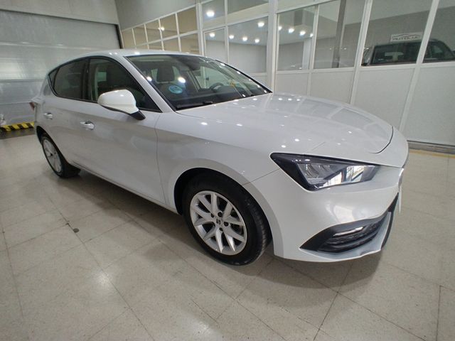 SEAT Leon 2021 2.0TDI