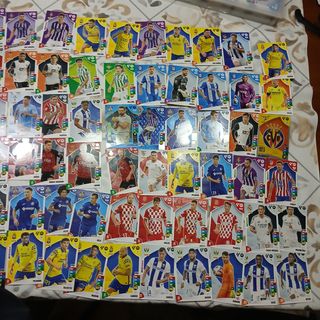 Cromos o cartas coleccionables de fútbol 24-25