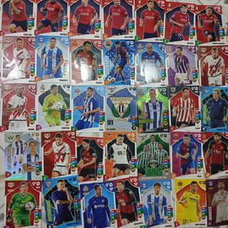 Cromos o cartas coleccionables de fútbol 24-25