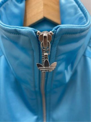 Chaqueta Adidas Originals edición especial