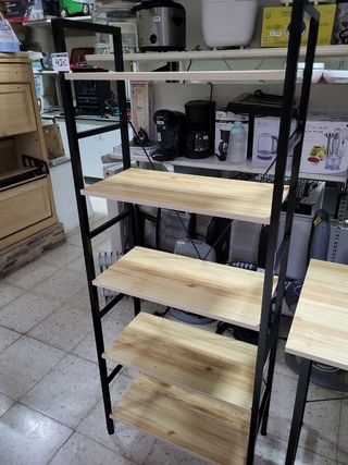 Estantería en madera y metal