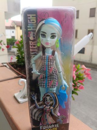 Monster High Frankie Stein NUOVA