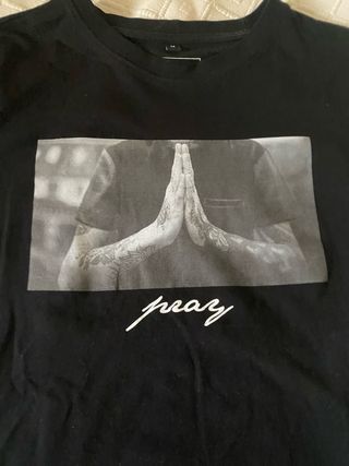 Camiseta Pray negra - Talla M