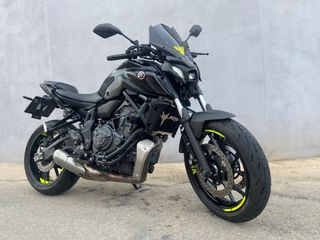Yamaha MT-07 black edition 2023
