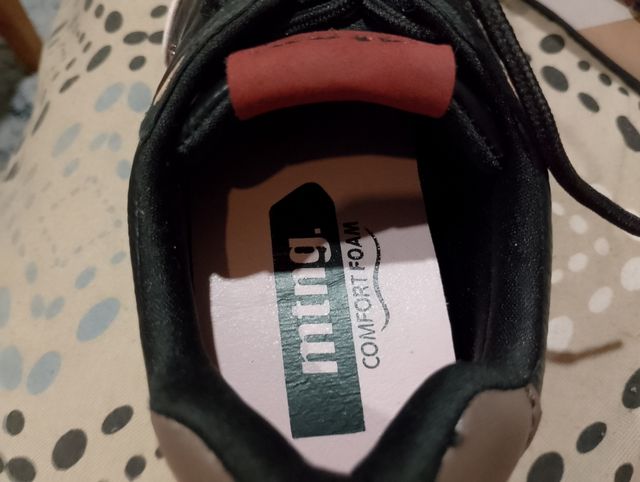 Zapatillas MTNG mujer