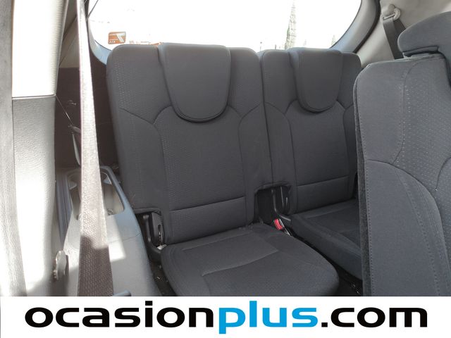 Kia Carens 1.6 GDi Concept 99 kW (135 CV)