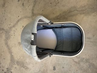 Capazo Uppababy Cruz v2 Gris