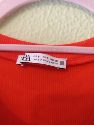 Vestido midi rojo - sin mangas