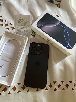iPhone 16 Pro - Nero